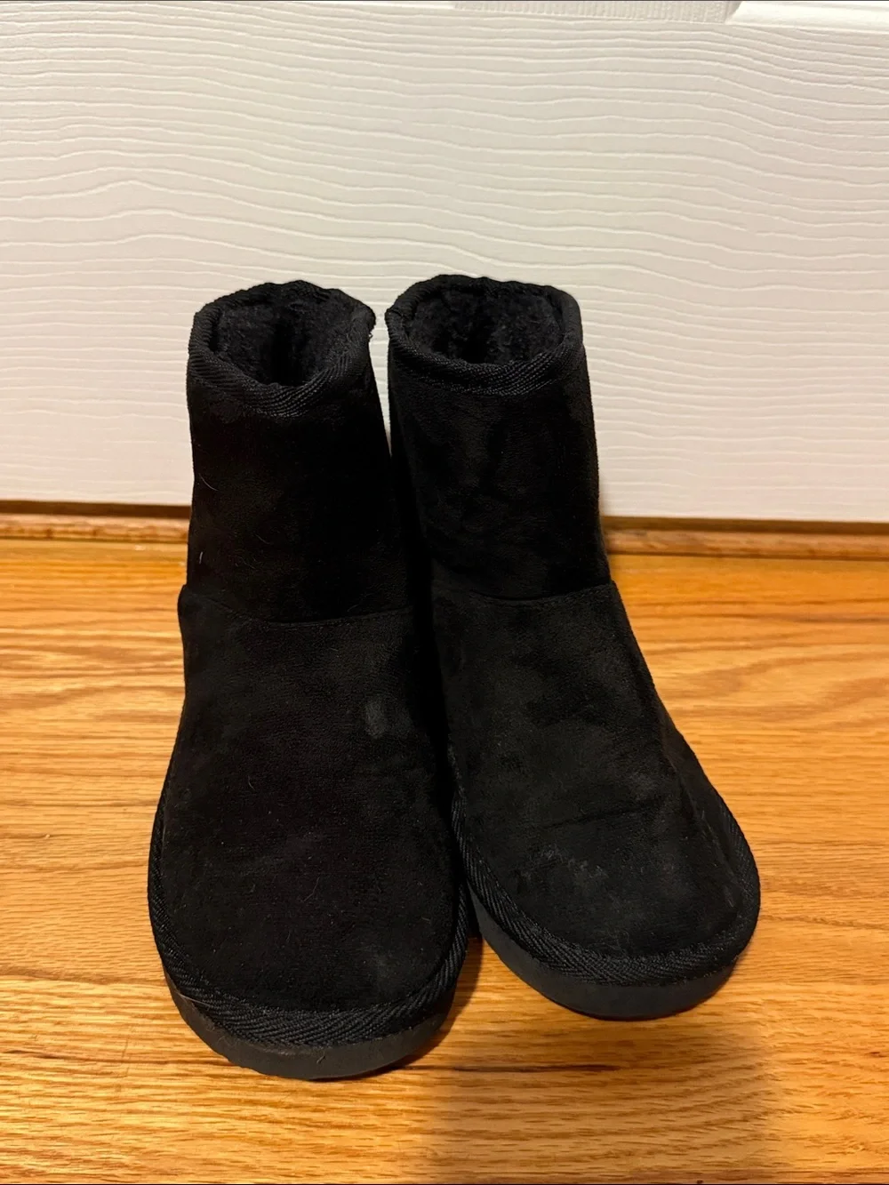 The Children's Place Black Plush Slip-On Kids Boots